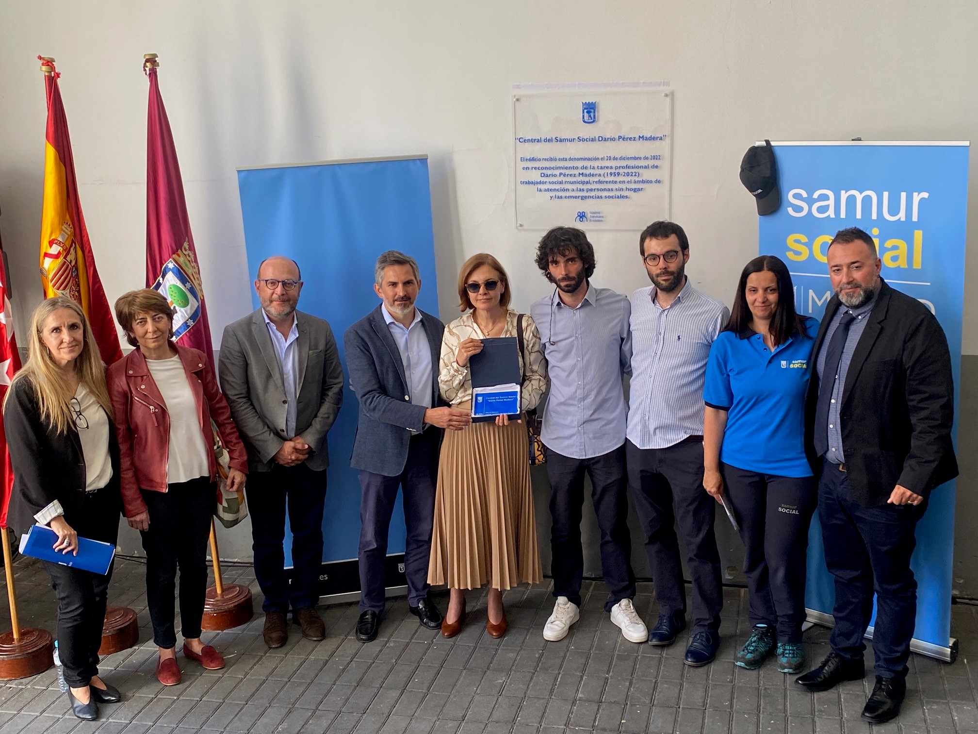 un momento del acto donde se da el nombre de Darío Pérez Madera a la Central del Samur Social