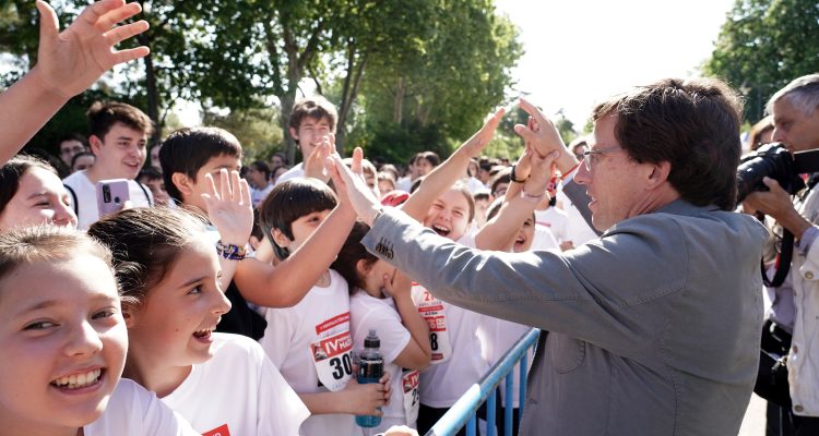 Almeida durante la IV MiniMaratón Madrid