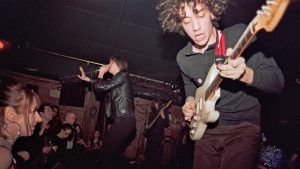 Imagen de 'Meet me in the bathroom'