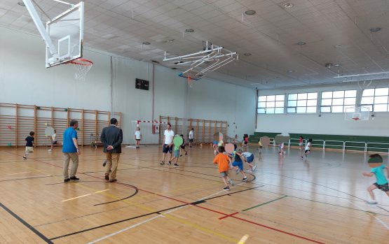 Actividades deportivas en los campamentos de Moratalaz