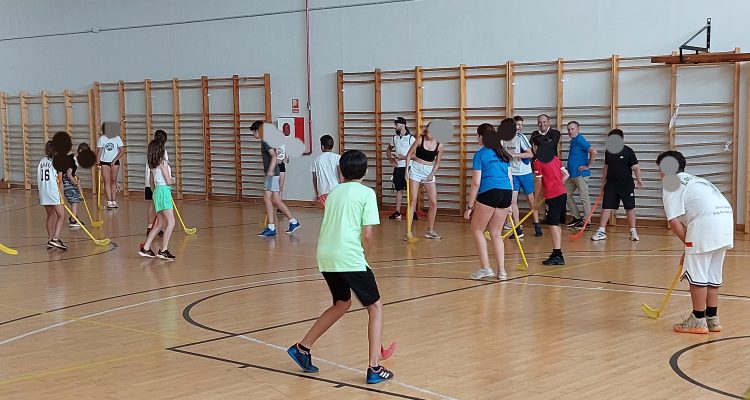 Jóvenes en los campamentos de Moratalaz