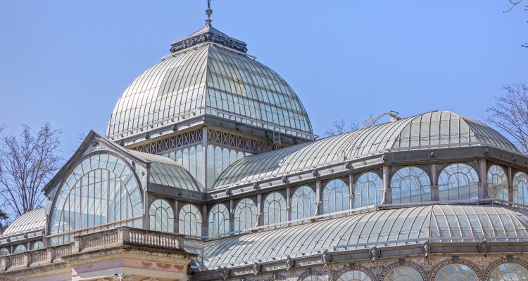 El Palacio de Cristal presenta una característica cúpula