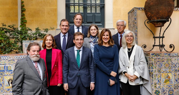 El alcade de Madrid y la alcaldesa de Valencia durante el homenaje en el Museo Sorolla