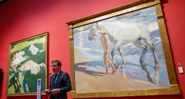 El alcalde durante el homenaje en el Museo Sorolla