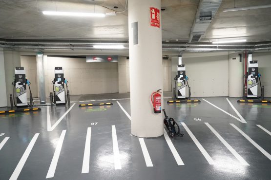 Las nuevas ordenanzas también favorecen la instalación de puntos para la recarga eléctrica de vehículos