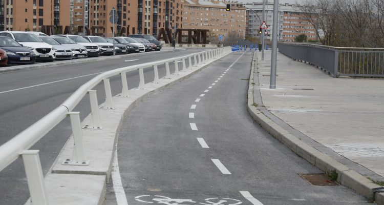 Las obras de remodelación de la Gran Vía de Villaverde finalizarán este mes de diciembre