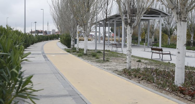 Las obras de remodelación de la Gran Vía de Villaverde finalizarán este mes de diciembre