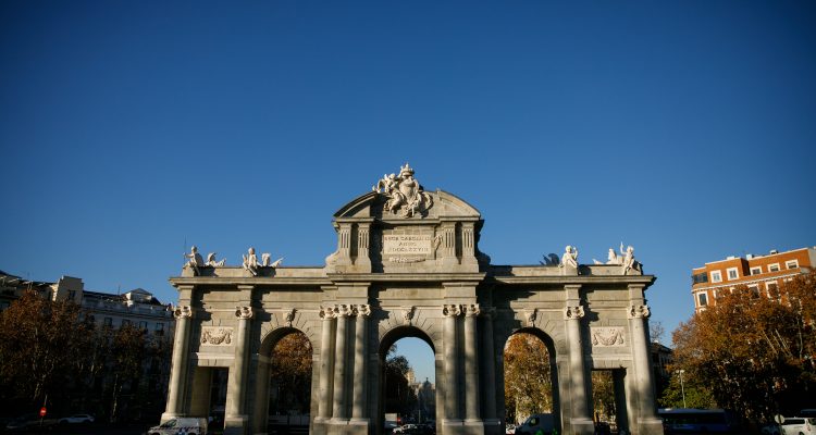 La Puerta de Alcalá, tras su restauración