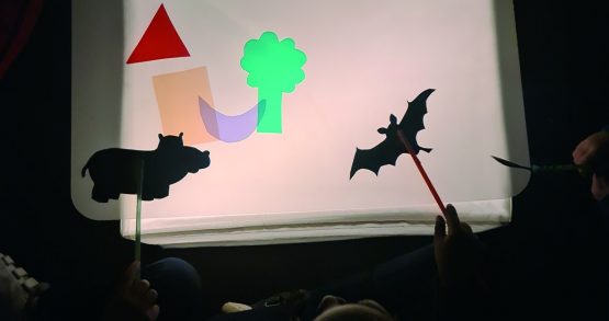 Taller de sombras con Títeres sin cabeza