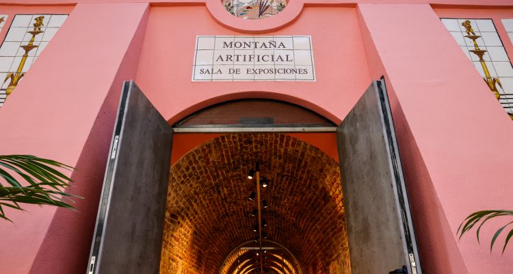 Montaña de lps Gatos en El Retiro