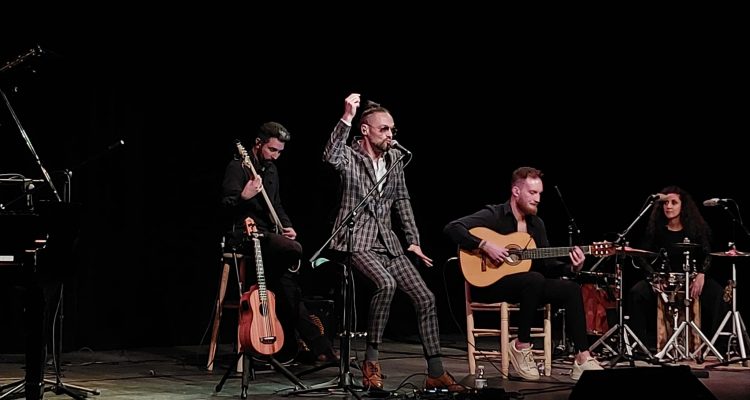Concierto del cantautor Diego Guerrero con el que comienza el Festival Elipa Flamenca