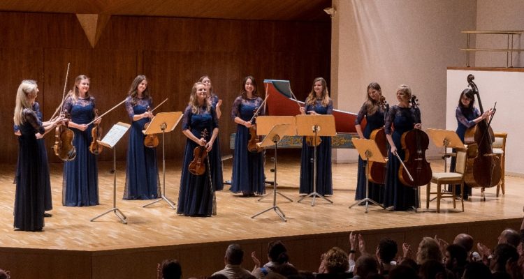 Délica Chamber Orchestra