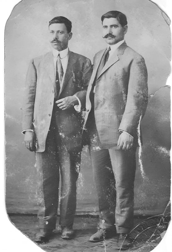 Emilio Pallás y Julián Padró (dcha)