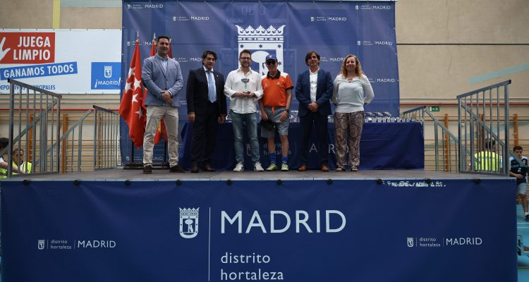 David Pérez en la entrega de trofeos de los 44 Juegos Deportivos Municipales