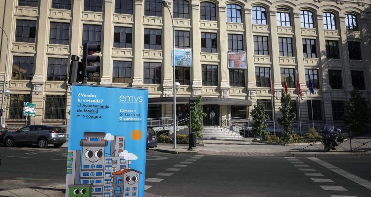 Presentación de la campaña ‘¿Vendes tu vivienda? El Ayuntamiento de Madrid te la compra’