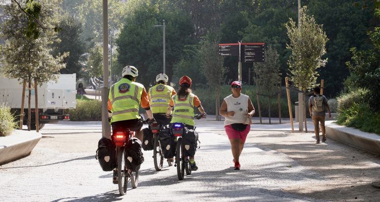 Unidad LINCE del SAMUR-PC en las inmediaciones de plaza de España