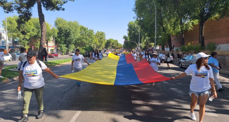 Día de Ecuador en Ciudad Lineal