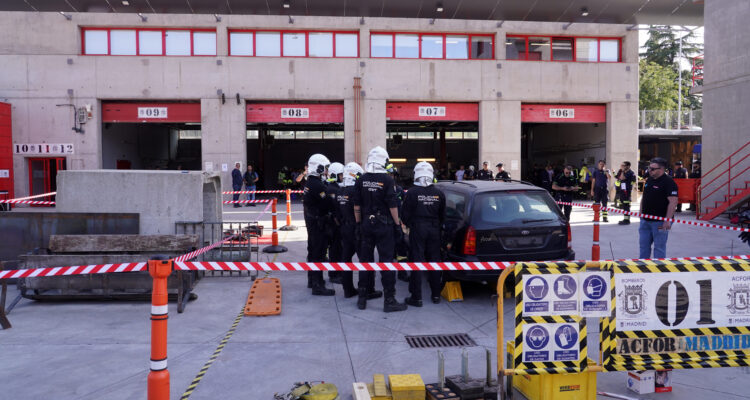 Congreso sobre accesos forzados celebrado en la Escuela de Bomberos de Madrid