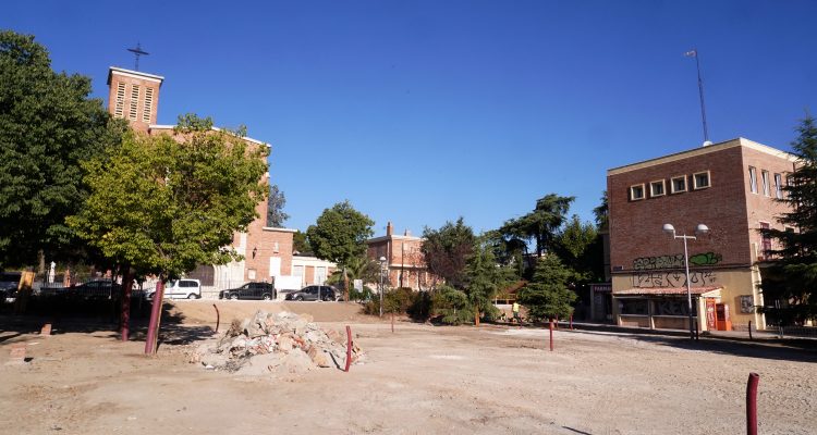Obras de remodelación de la plaza San Cristóbal de Ciudad Pegaso