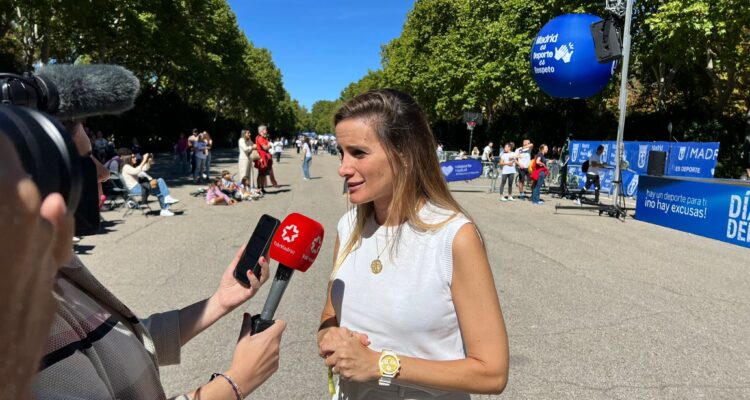 La concejala delegada en el Día del Deporte