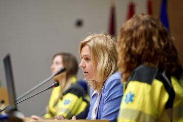 La vicealcaldesa y delegada de Seguridad y Emergencias de Madrid, Inma Sanz, durante la inauguración de la 26ª Jornada de Catástrofes y el 22º Encuentro de Voluntarios de Protección Civil.