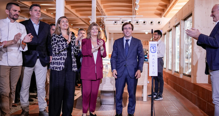 Acto de inauguración del Mercado Municipal de San Cristóbal