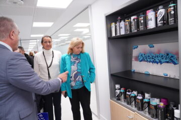 La vicealcaldesa de Madrid y delegada de Seguridad y Emergencias, Inma Sanz, durante su visita de hoy a SEPROPUR