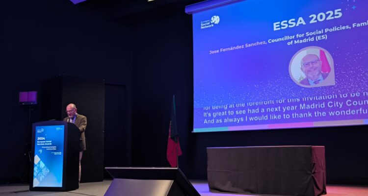 Fernández durante su intervención en los Premios Europeos de Servicios Sociales