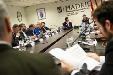 La vicealcaldesa, delegada de Seguridad y Emergencias y portavoz municipal, Inma Sanz, durante la Comisión de Presupuestos del área