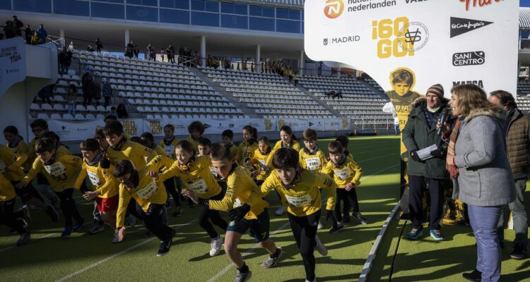 Sanz asiste a la 10ª edición de la San Silvestre Vallecana Mini