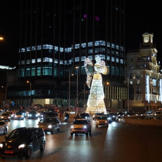 Ángel de Luz en la Plaza de Colón