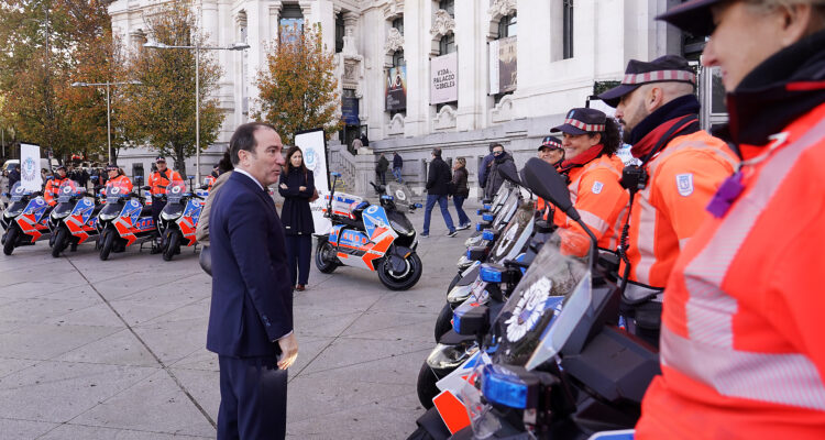 Carabante en la presentación de las 92 nuevas motos eléctricas