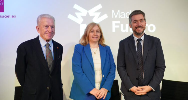 Sanz en la clausura de la IV Asamblea General de la asociación Madrid Futuro