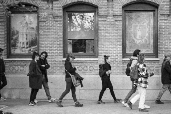 Visitantes en el entorno de Matadero