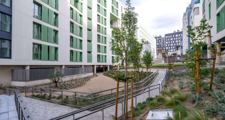 Vista exterior de la nueva promoción de Nuestra Señora de los Ángeles 14 de EMVS Madrid, en Puente de Vallecas