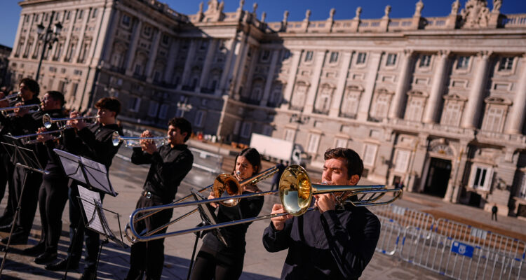 Acto institucional del Ayuntamiento con motivo del Día de la Constitución