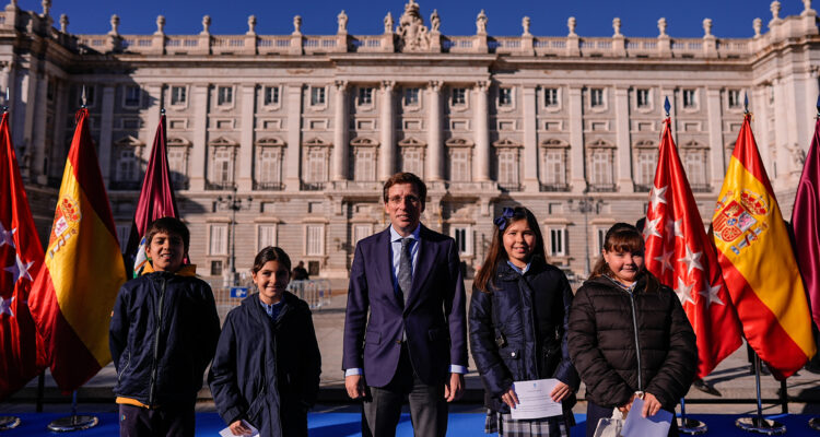 Acto institucional del Ayuntamiento con motivo del Día de la Constitución