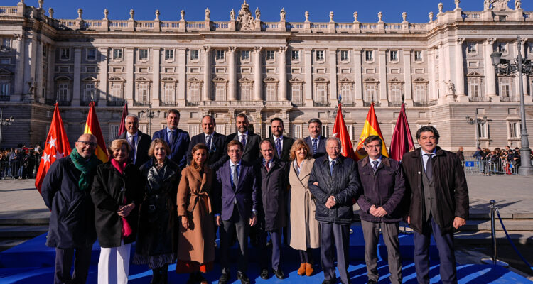 Acto institucional del Ayuntamiento con motivo del Día de la Constitución