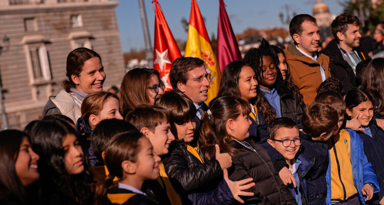 Acto institucional del Ayuntamiento con motivo del Día de la Constitución