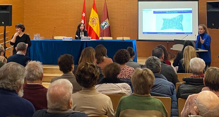 Una de las ponencias de las III Jornadas de Accesibilidad del distrito de Salamanca