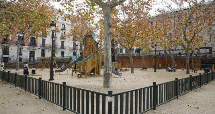 Área infantil de los jardines de Lepanto