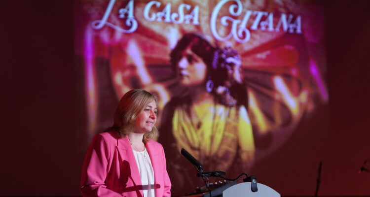 La vicealcaldesa de Madrid, Inma Sanz, durante la clausura del acto de conmemoración