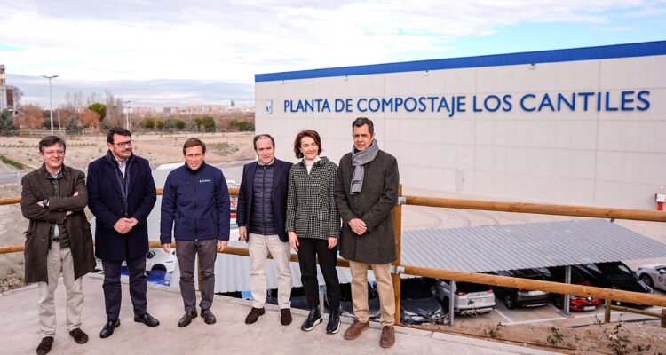 Inauguración de Los Cantiles, planta destinada al tratamiento de materia orgánica