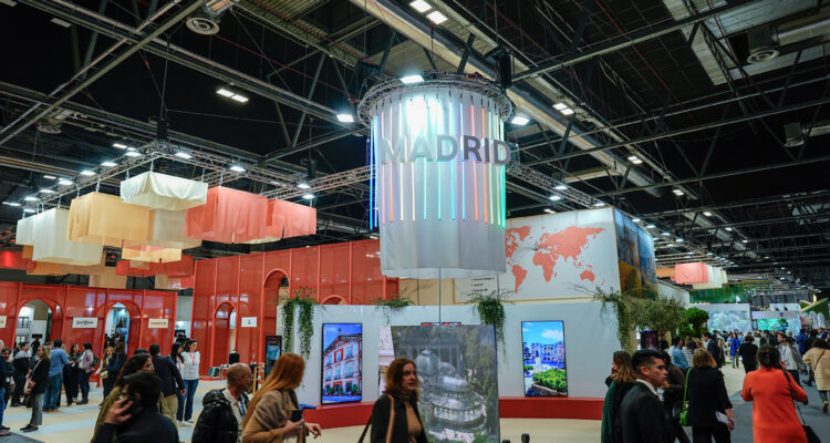 Estand de Madrid en la 45ª edición de la Feria Internacional de Turismo (FITUR)