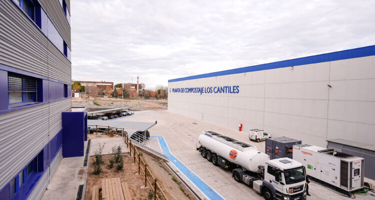 Inauguración de Los Cantiles, planta destinada al tratamiento de materia orgánica