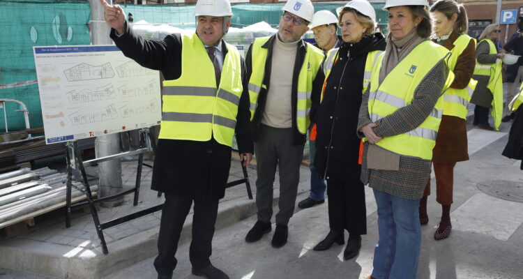 García Romero, Fernández y Hernández de la Riva, en la visita de hoy