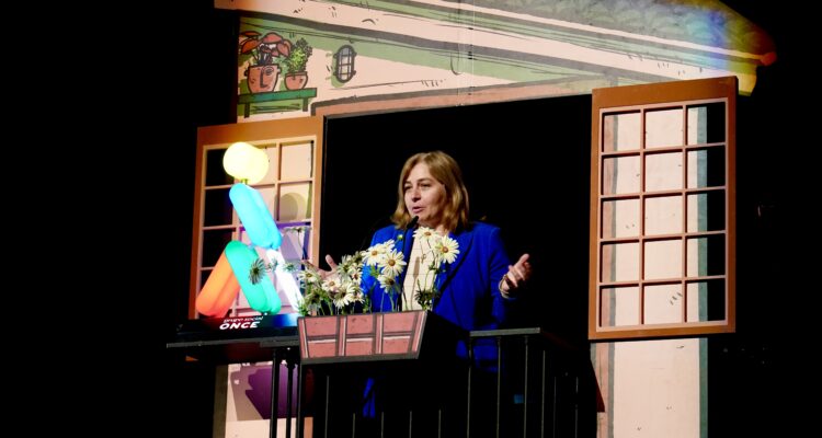 La vicealcaldesa de Madrid, Inma Sanz, durante su intervención en la gala de los Premios Solidarios ONCE