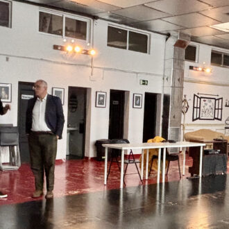 El concejal de Carabanchel, Carlos Izquierdo, en el Espacio La Ventana