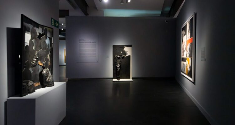 Obra expuesta en la exposición ‘Rafael Canogar. [I]Realidades [Obras 1949-2024]’ en CentroCentro