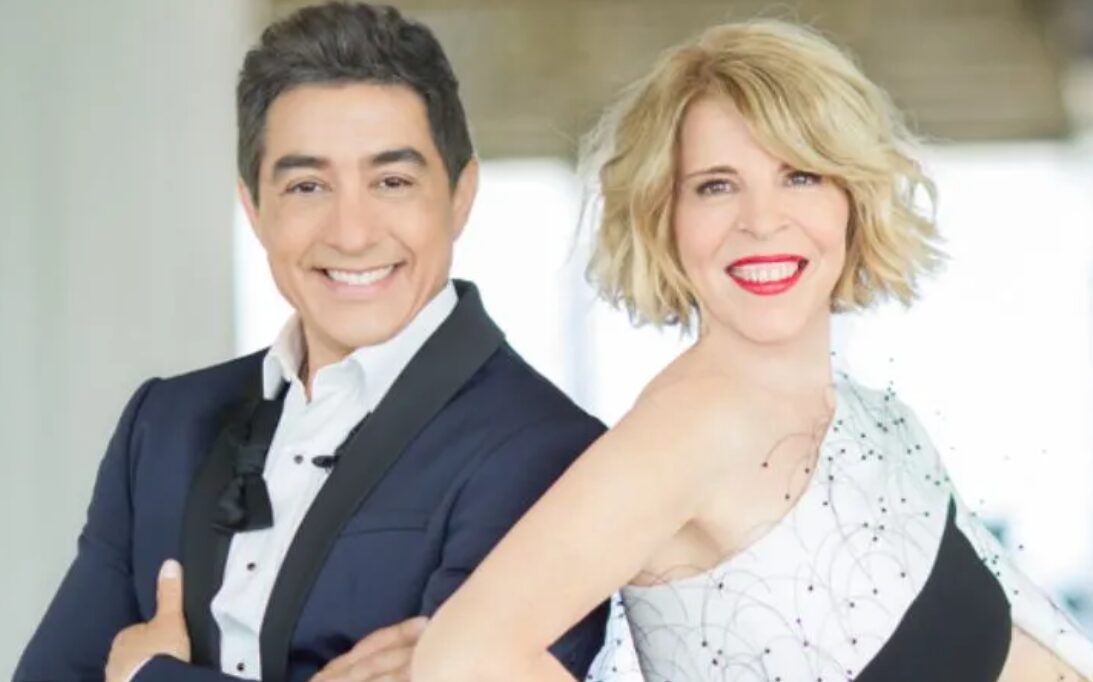 Sole Gimenez y Juan Valderrama posando sonriendo